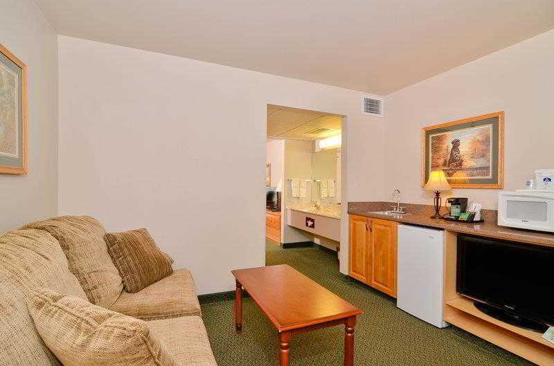 Best Western Yellowstone Crossing Laurel Habitación foto